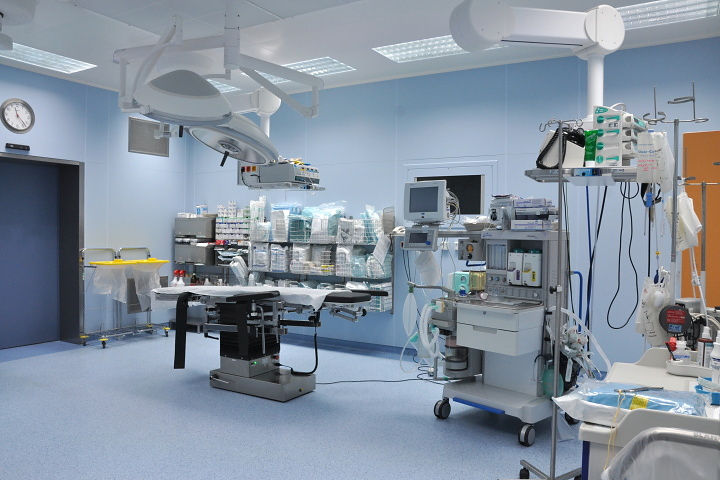 Dezinfekce prostor ve zdravotnictví OzonServis.cz